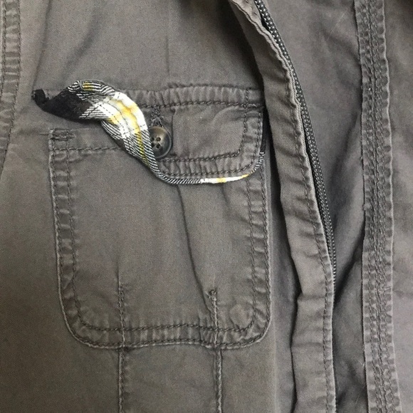 Light spring jacket. - Picture 3 of 4
